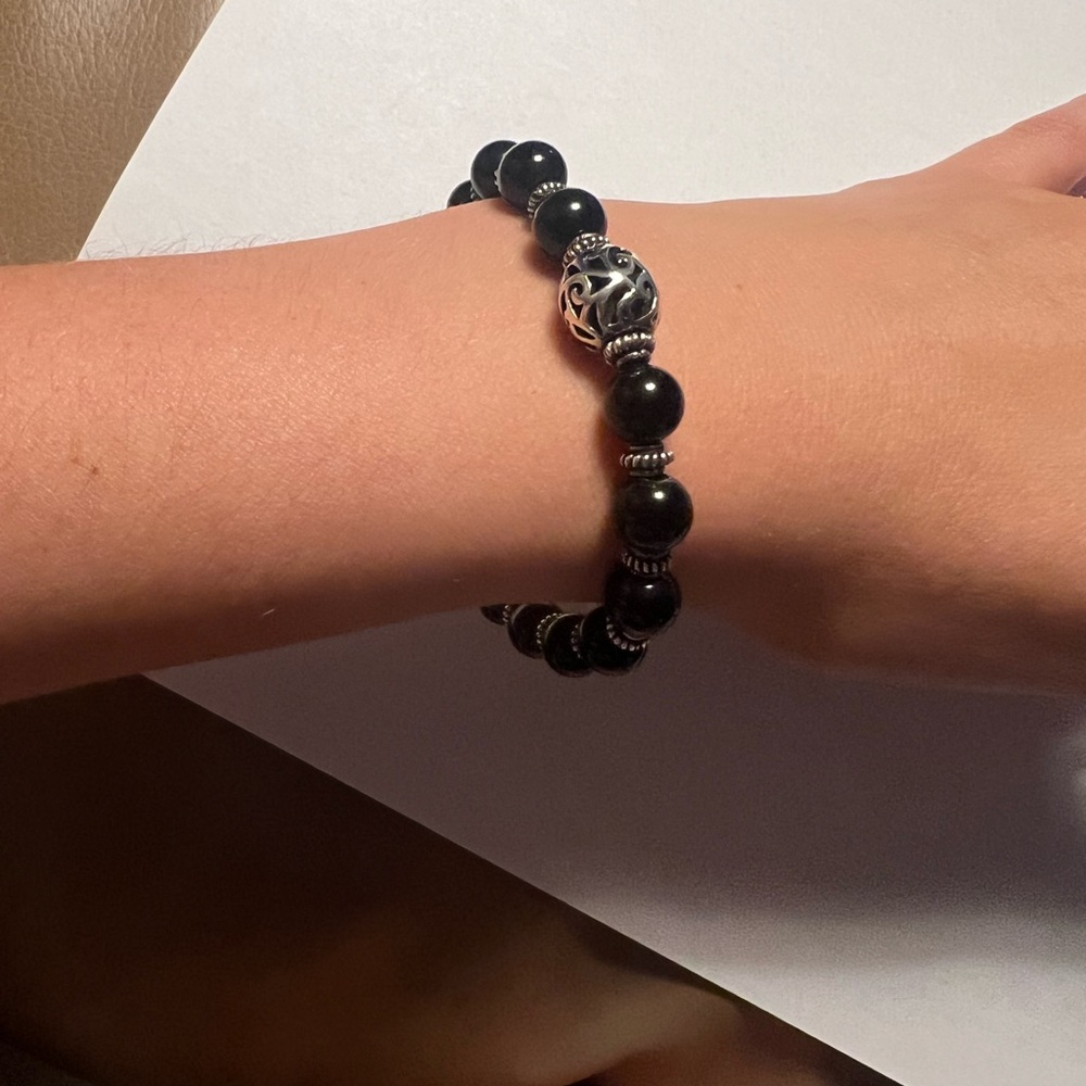 Handmade sterling silver & onyx 8”